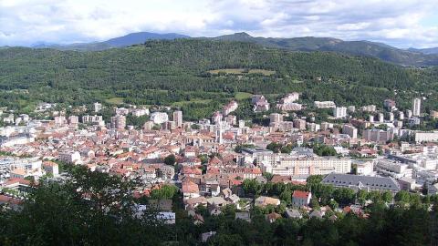 Aups, CC BY-SA 3.0 via Wikimedia Commons